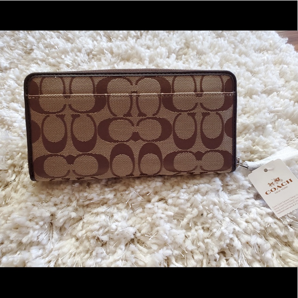 Coach Wallet - Picture 2 of 3